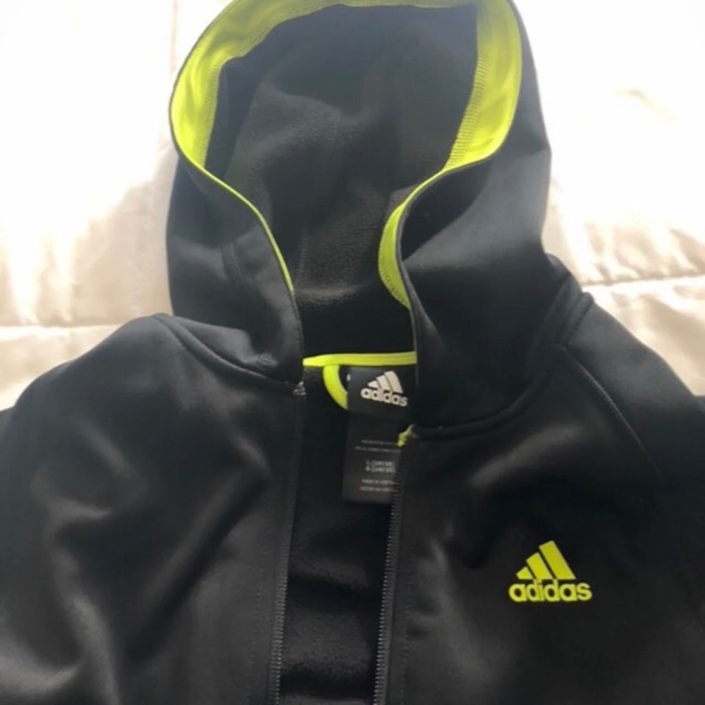 Adidas - Picture 3 of 3